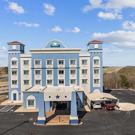 Days Inn By Wyndham Salado Esterno foto