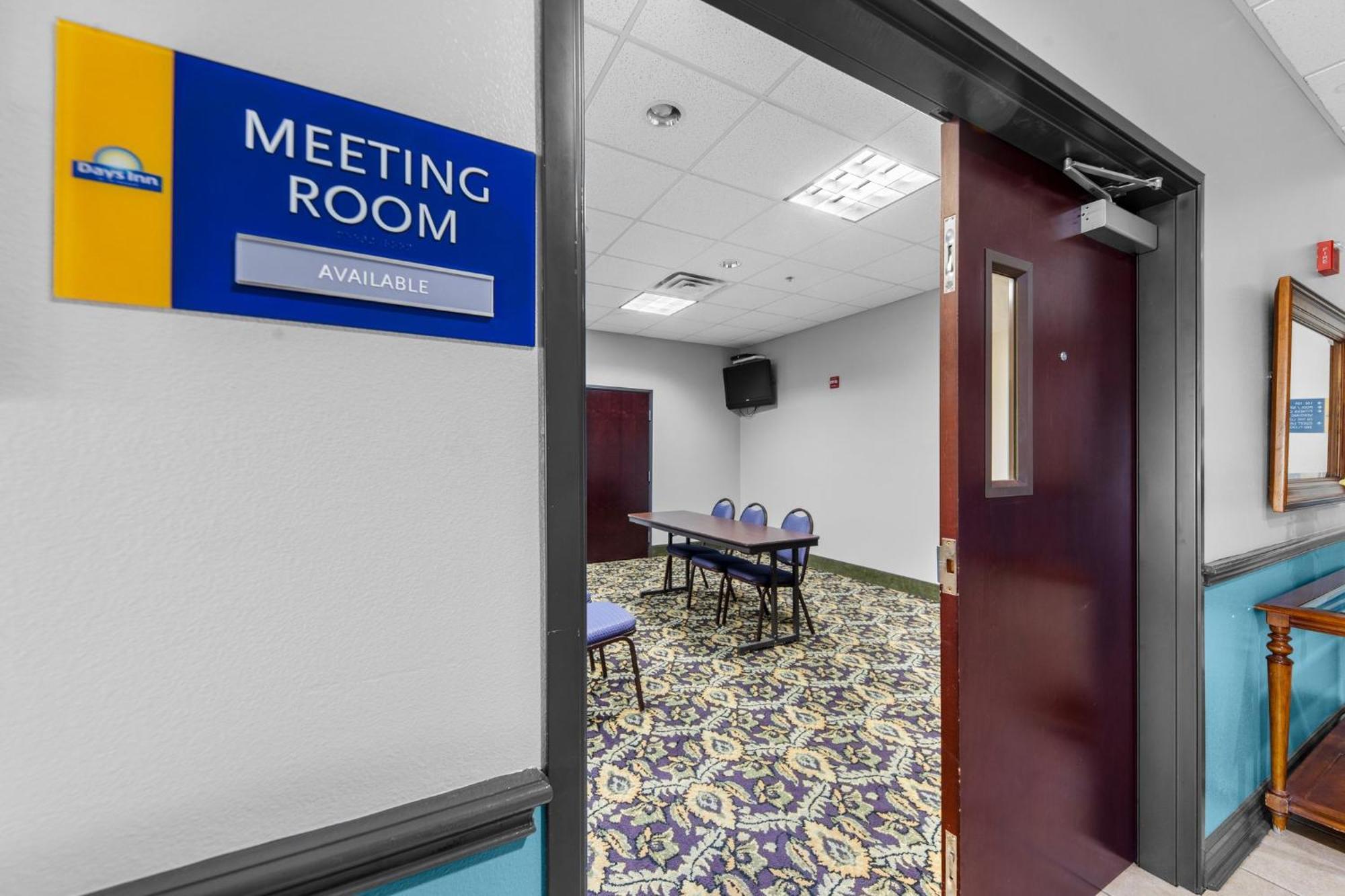 Days Inn By Wyndham Salado Esterno foto